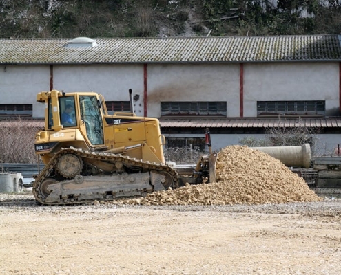 Bulldozers CATERPILLAR D5 et D6